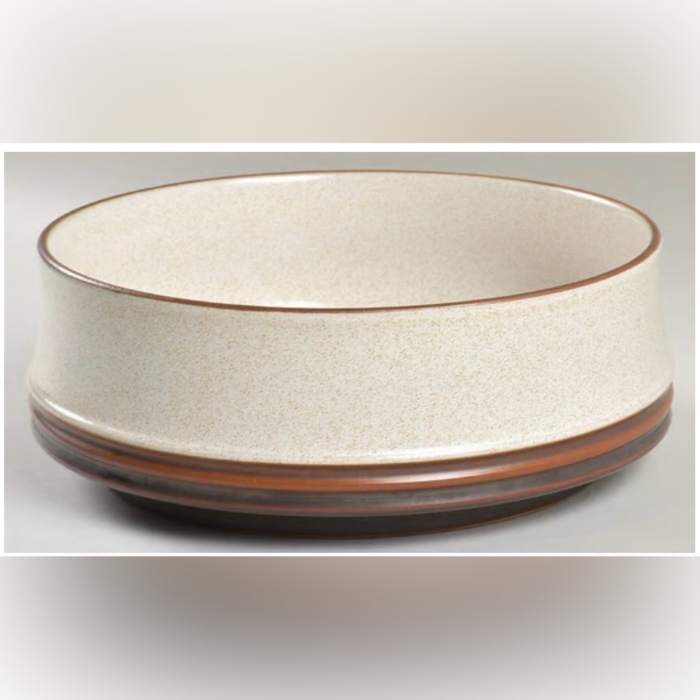 DENBY-LANGLEY Round Vegetable Bowl Potter's Wheel Parchment